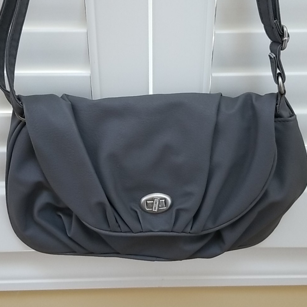 Turnlock Gathered Bag Grey Vegan